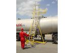 Mobile ladder for access to tanks and containers protects operators