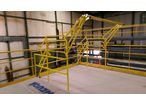 TRIAX T-type self-locking safety gate to secure your handling between different levels