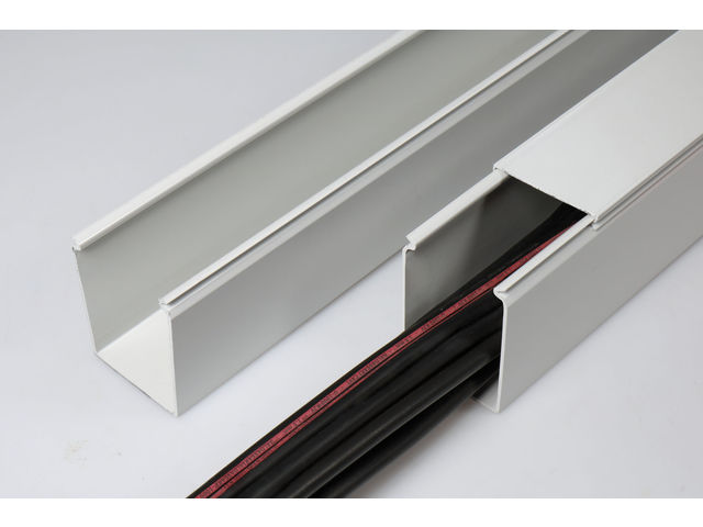 SES-Sterling GF A7/5 PVC Slotted Panel Trunking 1 Meter lengths Various Sizes 