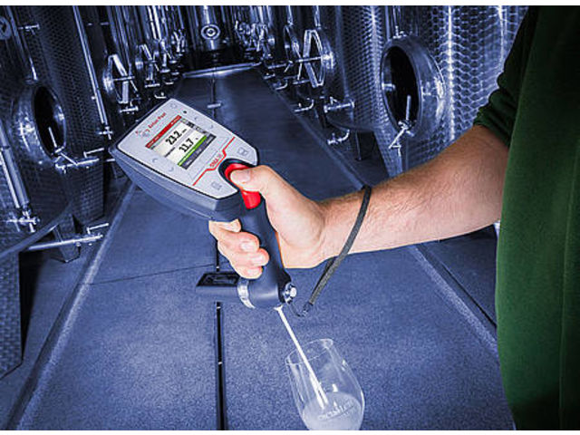 DMA 35 V4 Portable Density Meter | Contact Anton Paar France