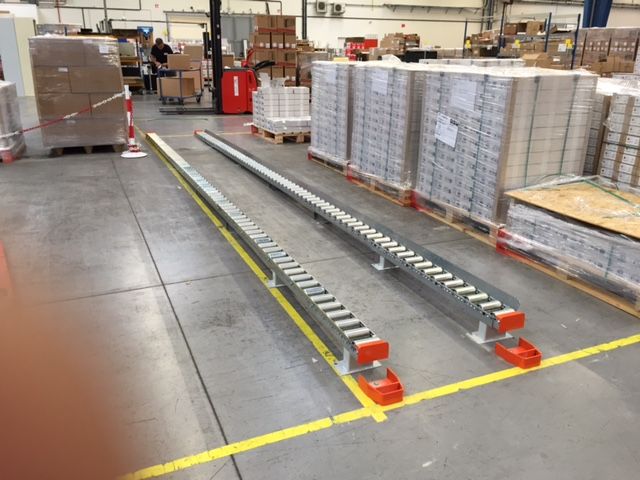 Free Rollers Module At Ground Pallets