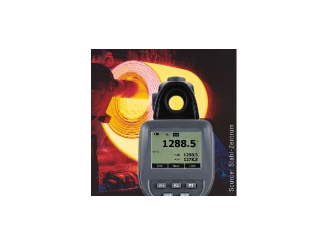 Raytek RAYR3IPLUS1ML High Temperature Infrared Thermometer with Dual Laser,  700 to 3000°C (1292 to 5432°F)
