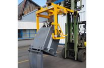 Dumping device for bins 500 to 1100 litres