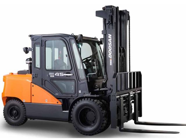 Diesel forklifts 3.5 to 5.5t – 7-Series