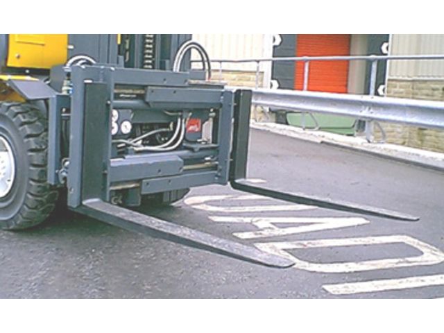 Wide opening fork positioner
