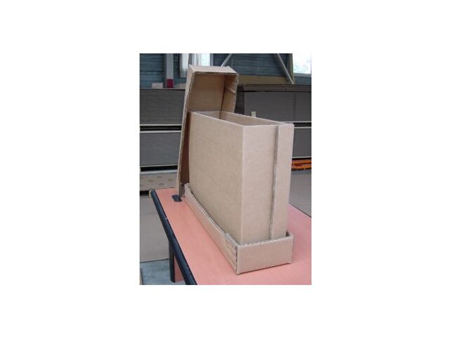 Custom crates in cardboard