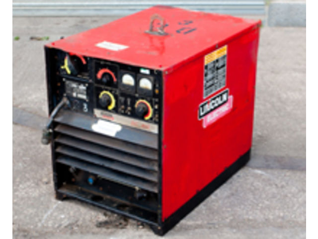 Used welding equipment : Lincoln DC400