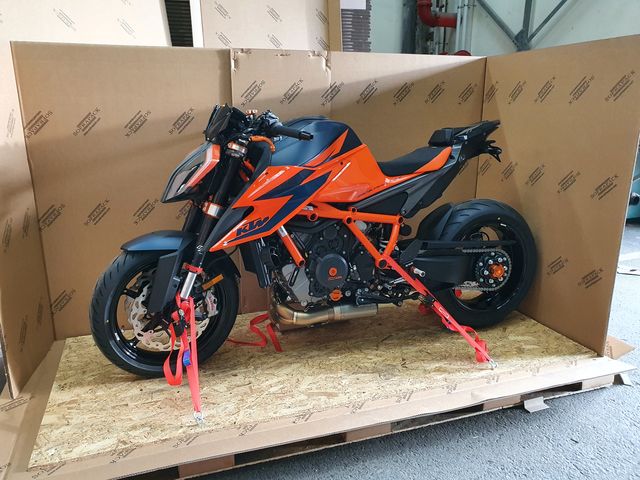 Motorcycle crate