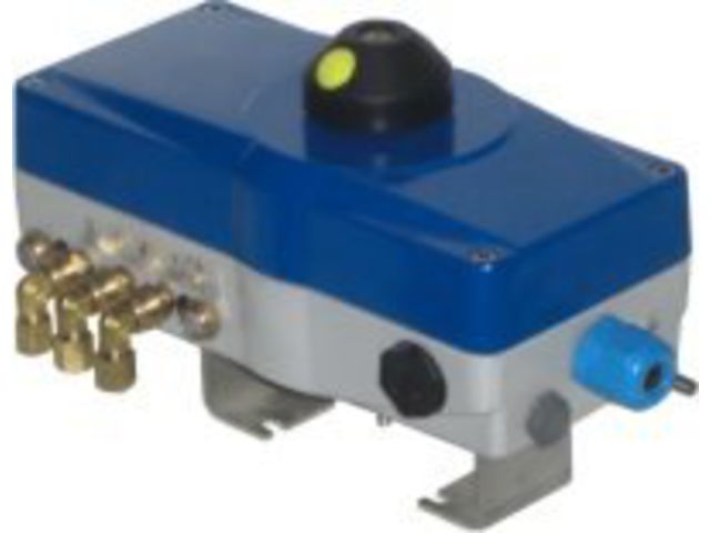 Cast aluminium enclosure IP65, NAMUR inductive sensors, Ex i certified solenoid, position control / remote control
