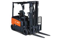 Electric forklifts – 4 wheel 1.6 to 2.0t – 7-Series