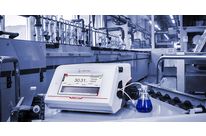 Compact digital density meter: DMA