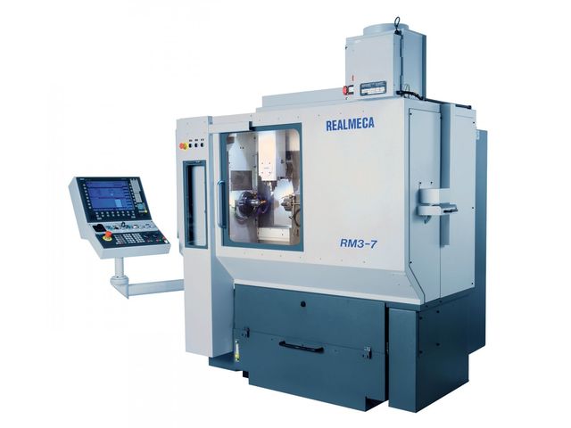 High-precision machining center : RM3-7