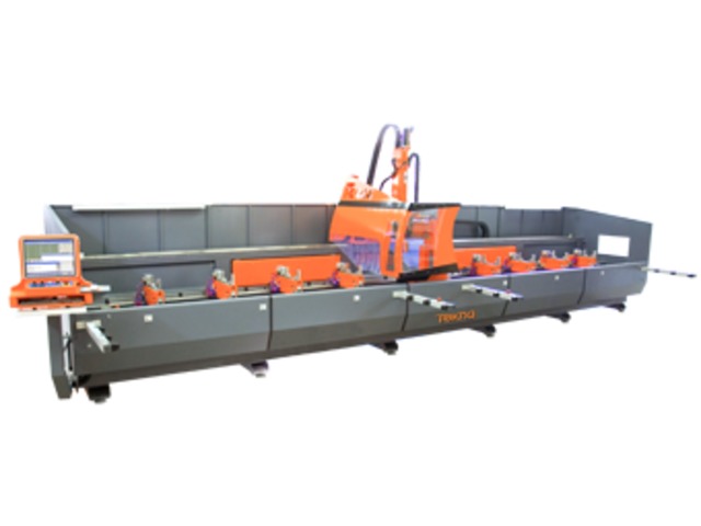Machining Center: TK 444