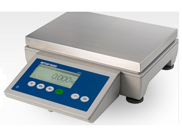 Standard ICS425 Scale