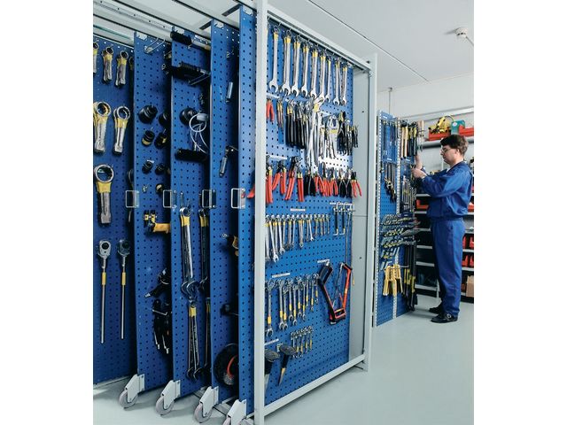 Tool storage system 