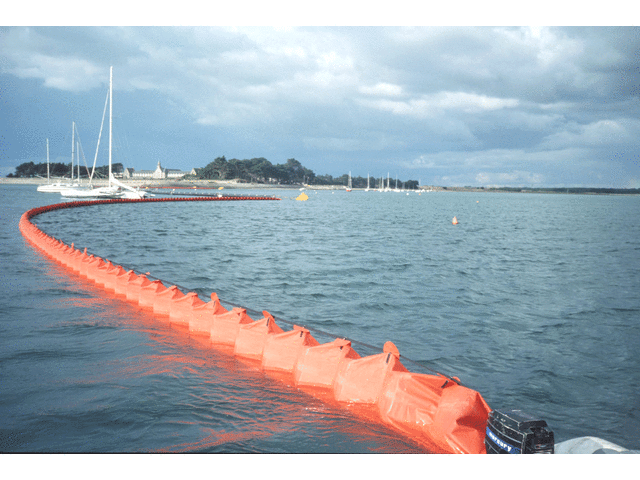 Anti-pollution Balear Boom