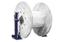 Unwinder in front of coiling machines AXO 6 TONS