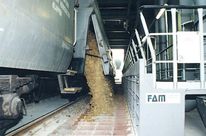 Loading systems: Wagon unloading