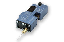 Cartridge chamber metering valve