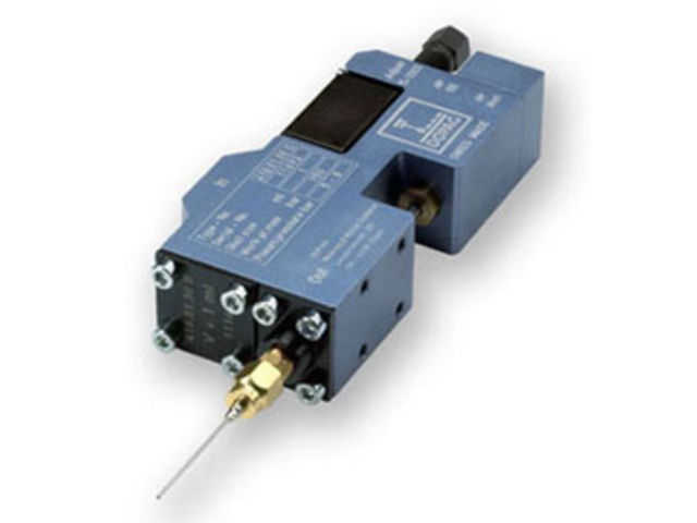 Cartridge chamber metering valve