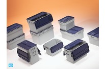 Lidded crates with UN marking