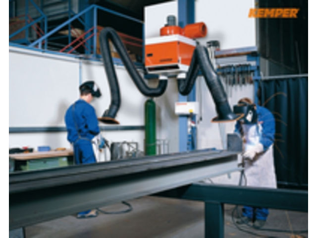 Electrostatic welding smoke filter with 2 flexible