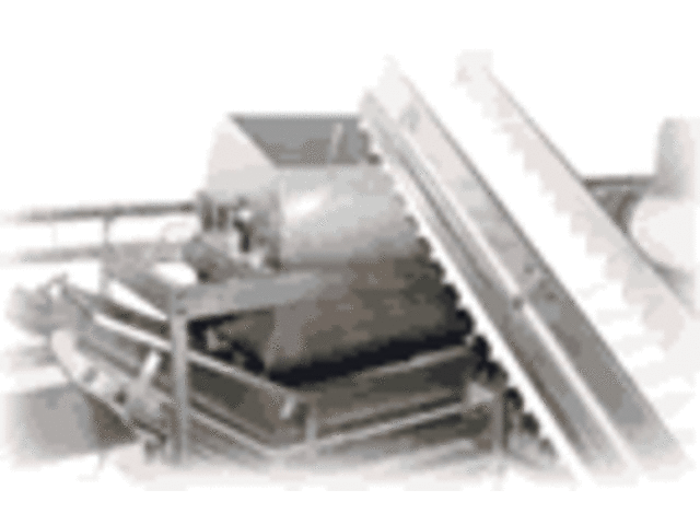 Mixer for cheese production