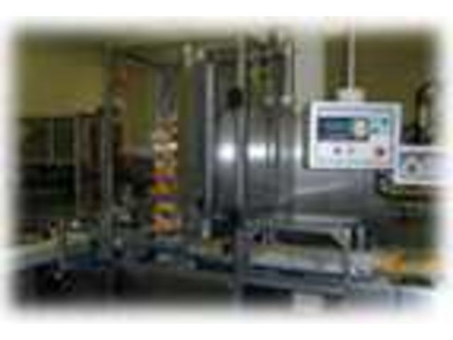 Vertical storage unit with loading onto film