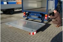 Tail Lifts: 500/750 K / KB / KSP