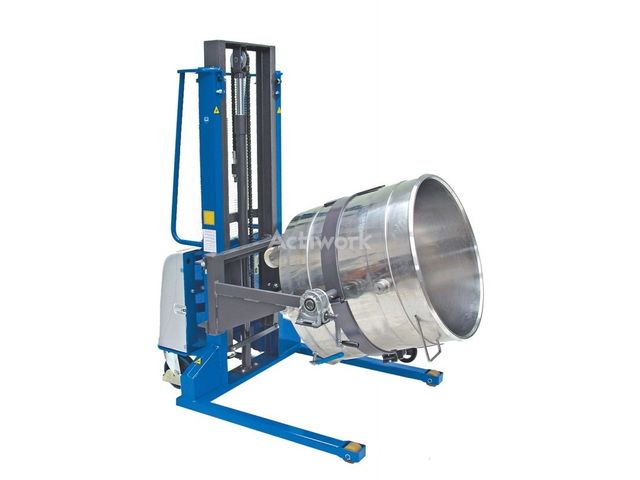 Stacker for drum or tank