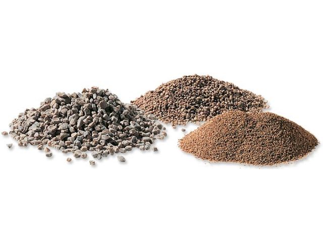 Walnut shell granulates: Unimpregnated