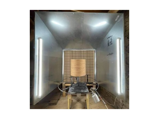 Open, compact, and cost-effective paint booth (1.80m x 1.80m) | Paint Modul&#039; Simple