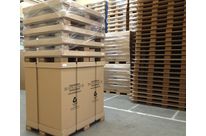 Air freight crate in cardboard