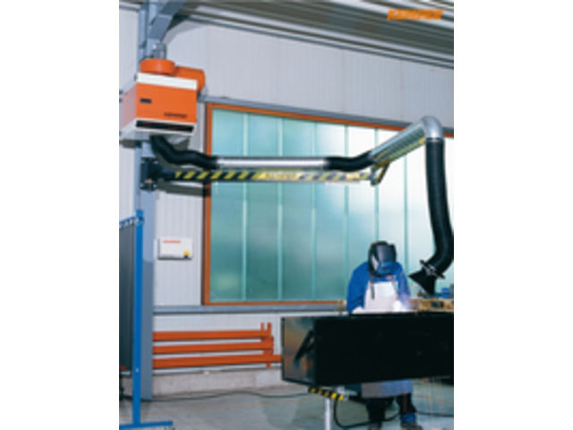 Cartridge filter with 1 exhaust crane