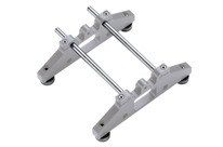 Magnetic bolt hole bracket