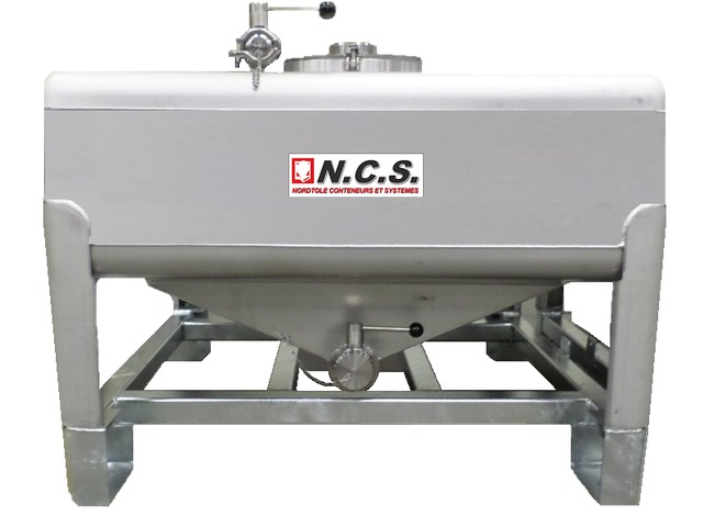 Cosmetics containers