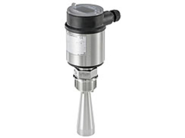 General purpose radar level transmitter : Type 8137