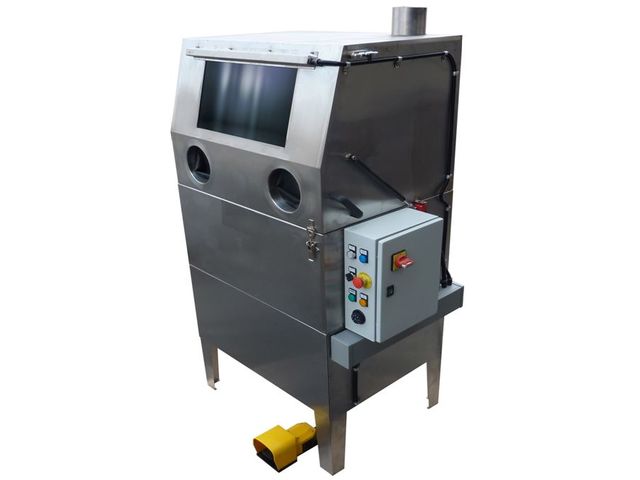 High pressure cleaning fountain