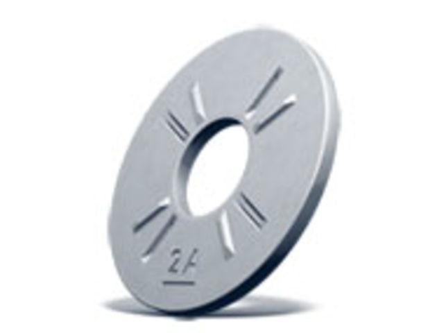 Washer with serration on one side and chamfer