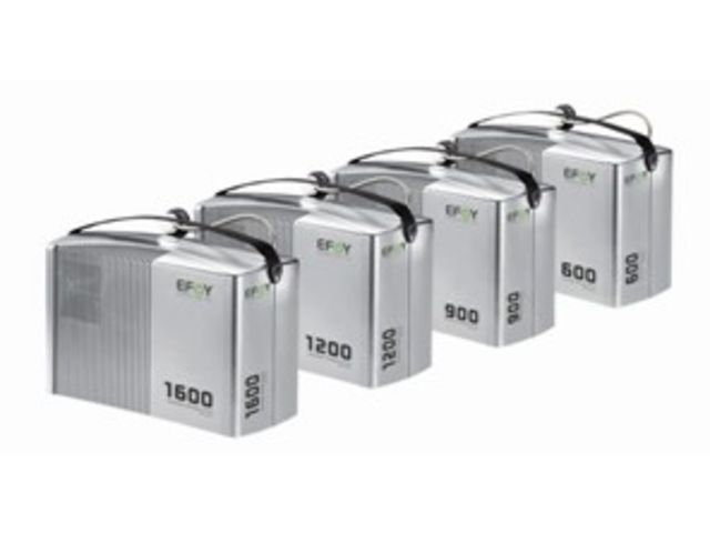Tailor-made power supplies EFOY