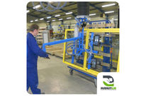 Manut-LM proposes ergonomic handling solutions for glass panel lifting 
