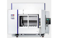 Horizontal machining center