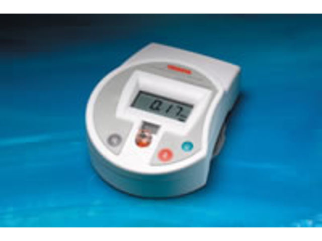 CO7000 Medical Colorimeter