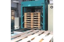 Stacker / unstacker for pallet