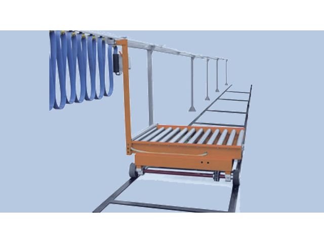 Shuttle - transporter for pallets