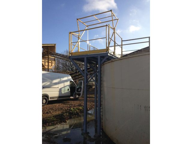 Tilting safety gate | SG1 (AC2M)