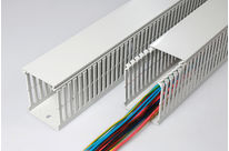 Cable trunking SES® with slots and base punching : GN-HF-A6/4