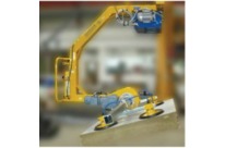 Lifting beams in custom-made suction cups: to turn over panel