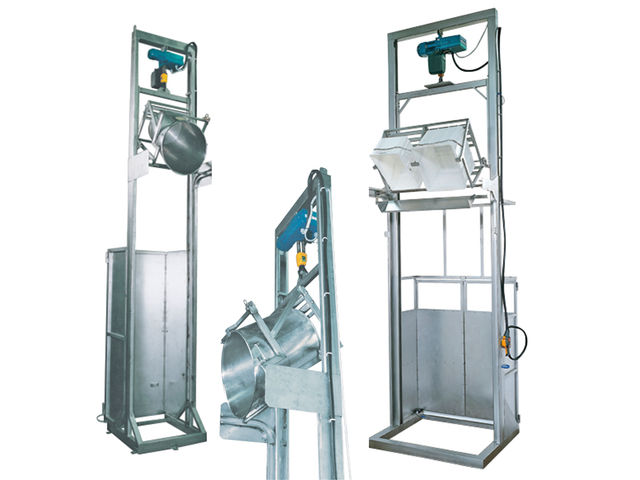 Machines to empty the barrels