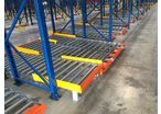 Pallets flow lanes with big rollers